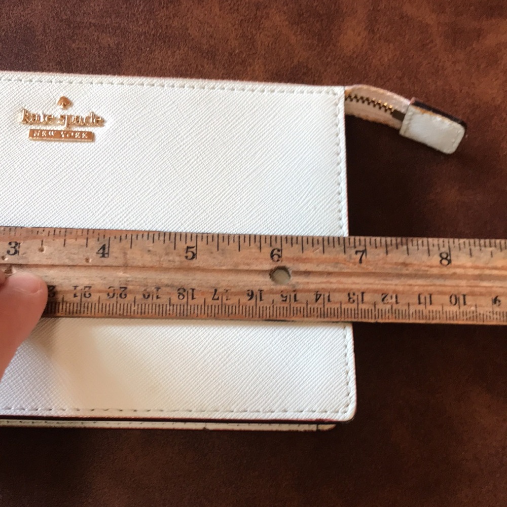Kate Spade Cameron Medium Wrislet - Picture 11 of 13